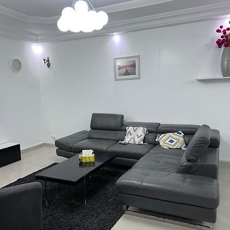 Residence Djily Mbaye Ντακάρ Εξωτερικό φωτογραφία
